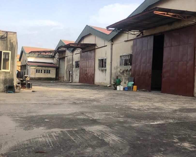 WAREHOUSE-1